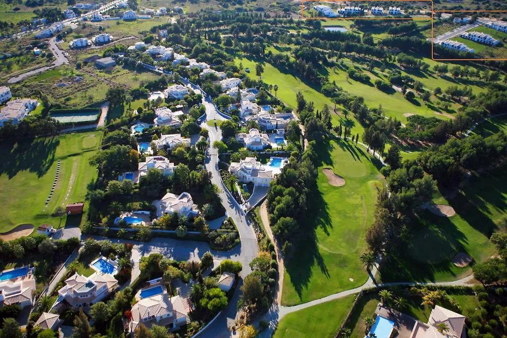 Alto Fairways Aparthotel Alvor 3*,  Portugal